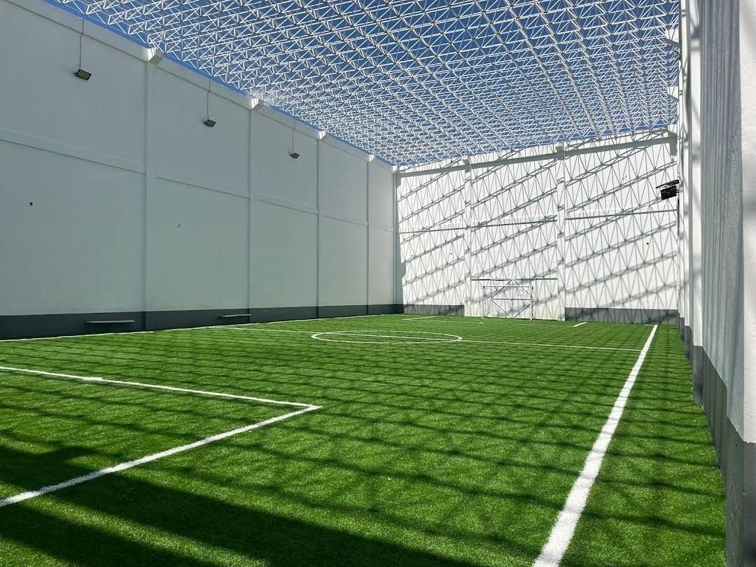 La cancha de fútbol 5 techada
