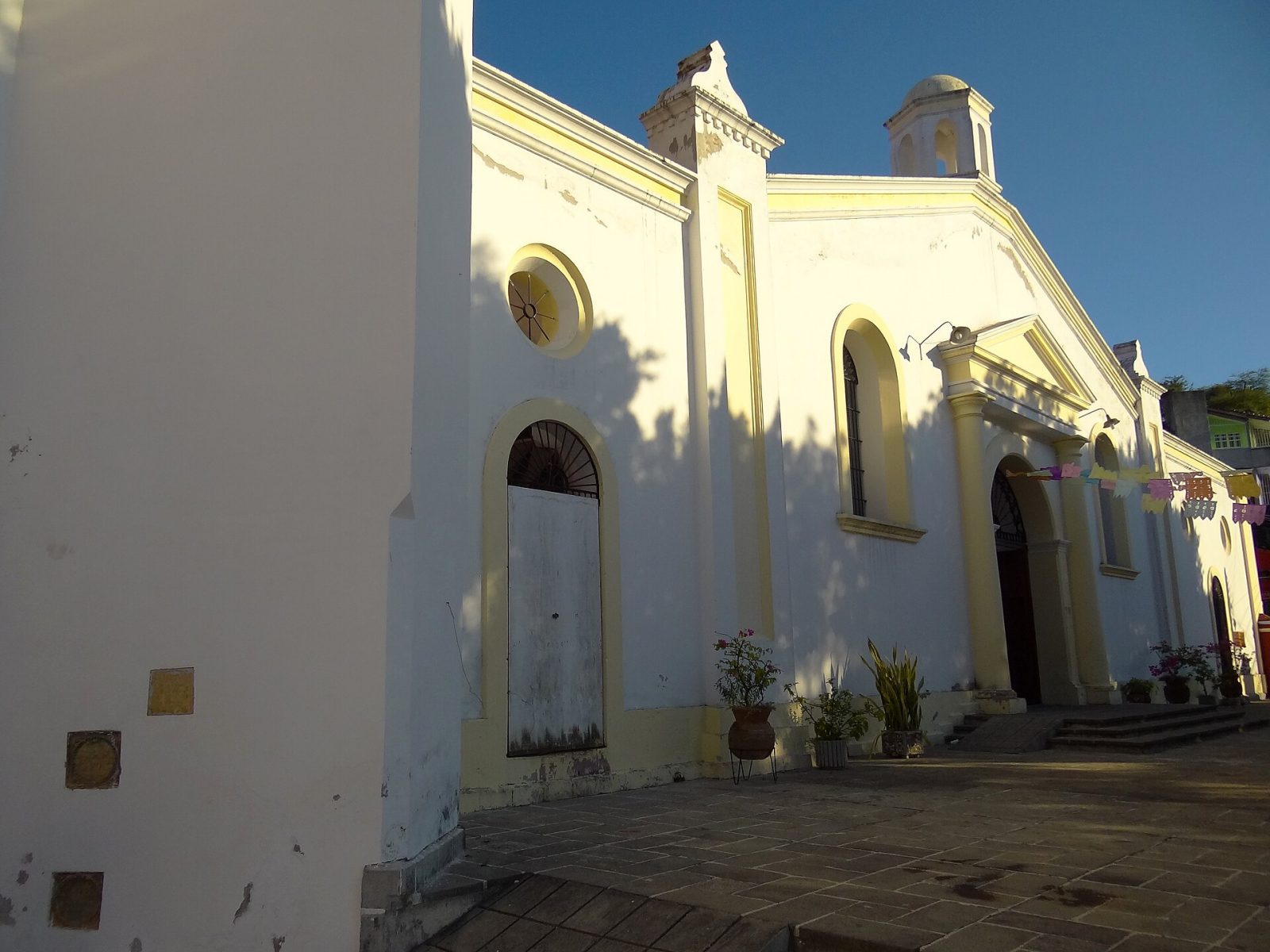Costado del conjunto conventual de Santo Domingo (2011)